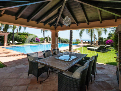 Villa for sale in Marbella Golden Mile