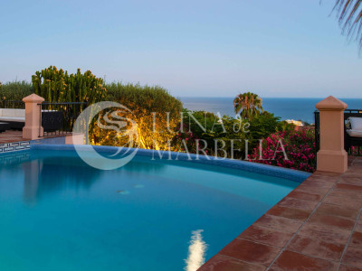 Villa for sale in Marbella Golden Mile