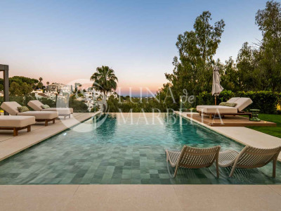 Villa for sale in Benahavis