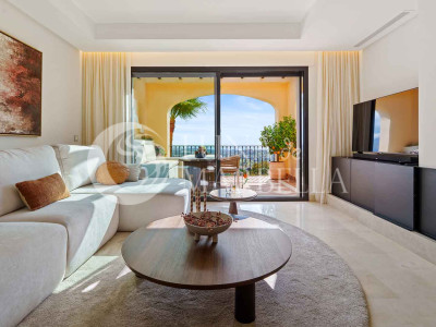 Penthouse for sale in Benahavis