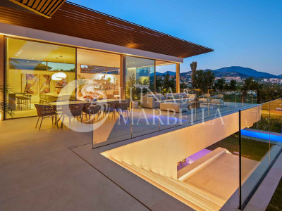 Villa in Nueva Andalucia