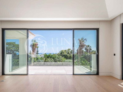 Villa for sale in Marbella Golden Mile