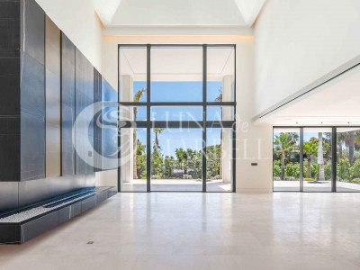 Villa for sale in Marbella Golden Mile