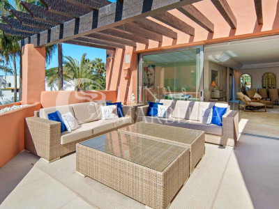 Duplex Penthouse for sale in Marbella East