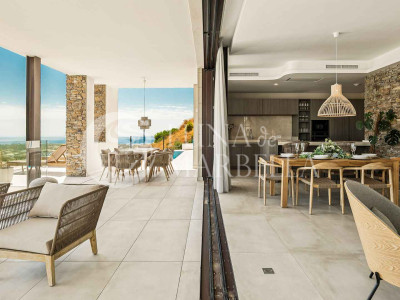 Adosado en venta en Benahavis