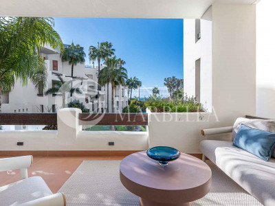 Apartamento en venta en Estepona