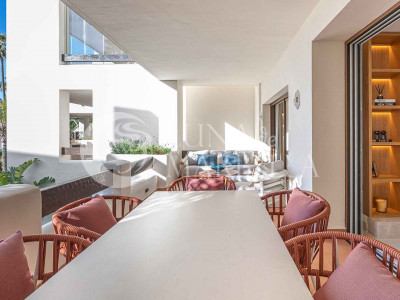 Apartamento en venta en Estepona