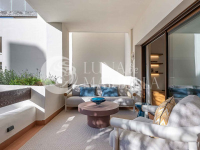 Apartamento en venta en Estepona