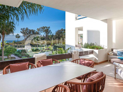 Apartamento en venta en Estepona