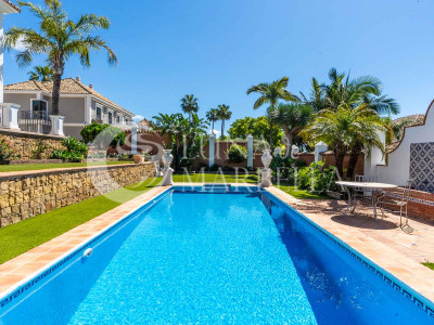 Villa for sale in Marbella Golden Mile