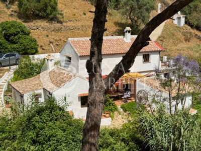 Finca en venta en Casares