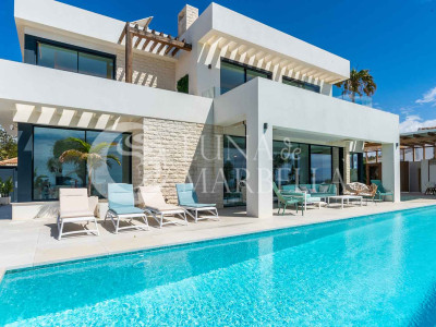 Villa for sale in Mijas Costa