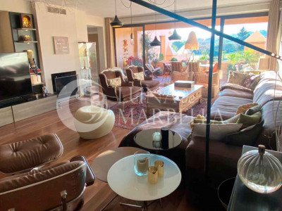 Ático en venta en Estepona