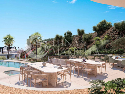 Apartamento en venta en Elviria, Marbella Este