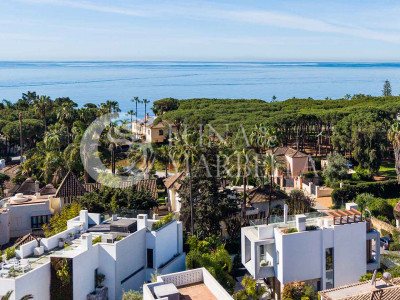 Villa en venta en Casablanca, Marbella Golden Mile
