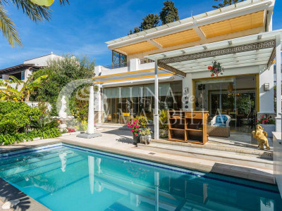 Villa en venta en Marbella Golden Mile