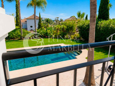 Villa in Estepona