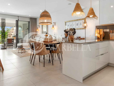 Apartamento en venta en Estepona