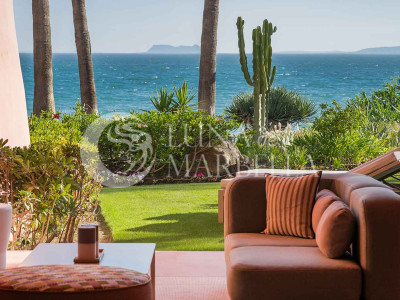 Apartment for sale in Estepona