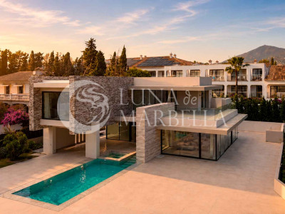 Villa en venta en San Pedro de Alcantara