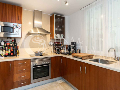 Apartment for sale in Benahavis