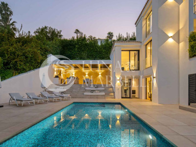 Villa en venta en Nueva Andalucia