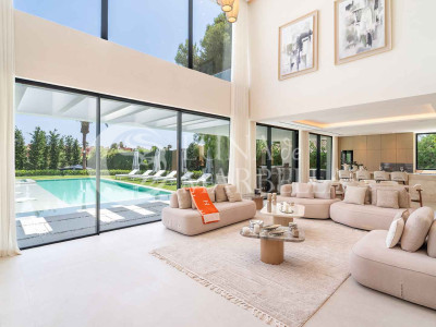 Villa en venta en Marbella Este
