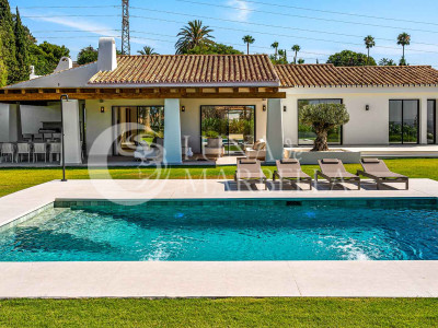 Villa en venta en Marbella Este