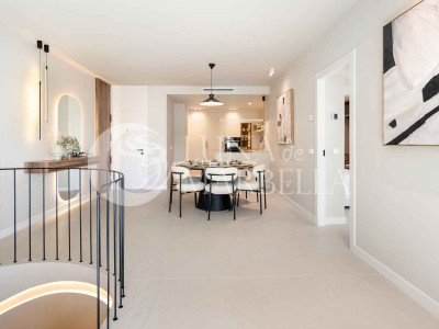 Apartamento en venta en Benahavis