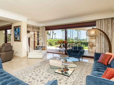 Apartamento en venta en Estepona