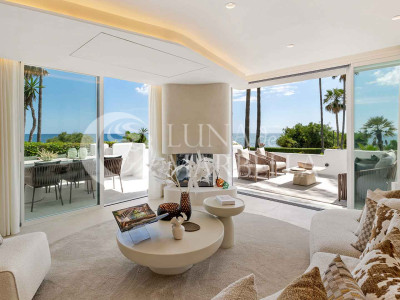 Apartment for sale in Estepona