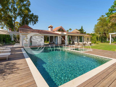 Villa for sale in Marbella - Puerto Banus