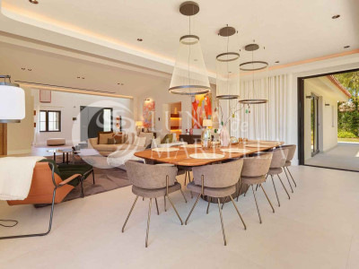 Villa for sale in Marbella - Puerto Banus