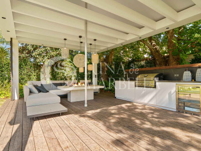 Villa for sale in Marbella - Puerto Banus