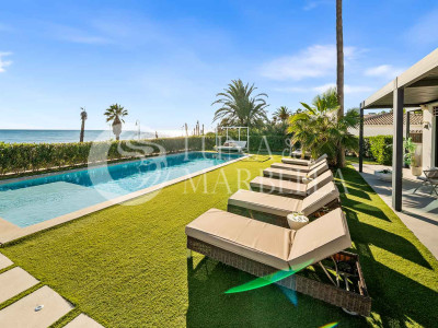 Villa en venta en Estepona East, Estepona