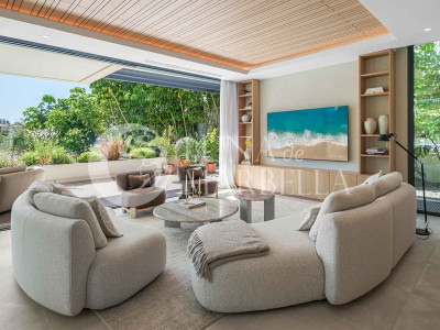 Villa en venta en Estepona