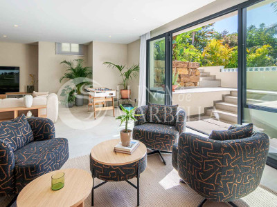 Villa en venta en Estepona