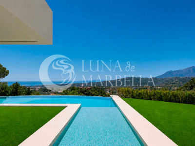 Villa en venta en Benahavis