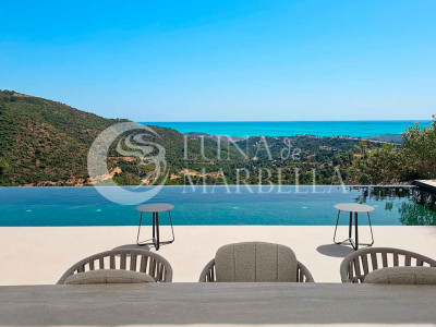 Villa en venta en Benahavis