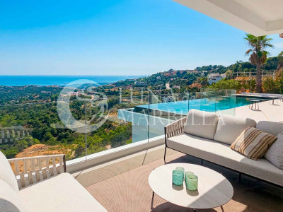 Villa en venta en Benahavis