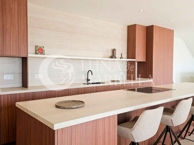 Villa en venta en Benahavis
