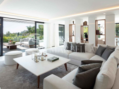 Villa en venta en Nueva Andalucia