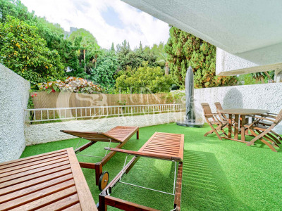 Apartment for sale in Jardines del Mar, Marbella Golden Mile