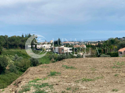 Plot for sale in Nueva Andalucia