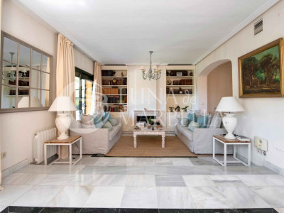 Town House for sale in Marbella Golden Mile