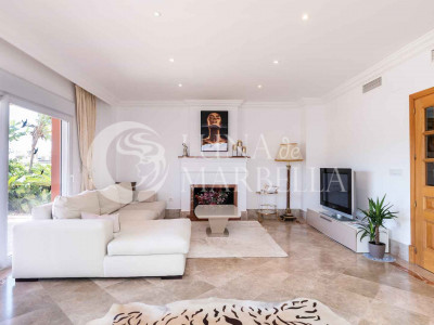 Villa Pareada en venta en Marbella Este