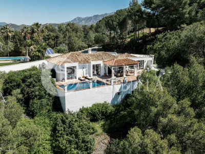 Villa en venta en Benahavis