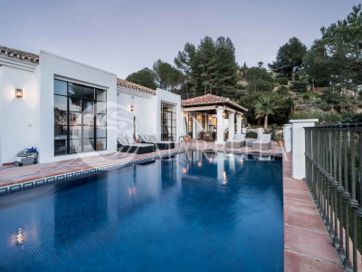Villa en venta en Benahavis