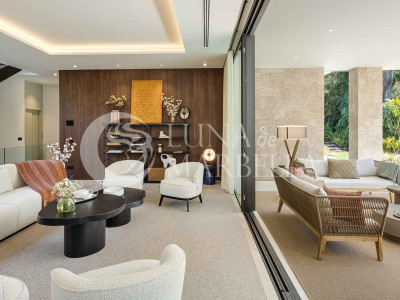 Villa en venta en Nueva Andalucia