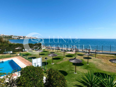 Penthouse for sale in Estepona